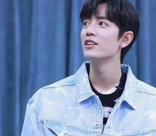 消防员坚守一线，幕后故事全解读 🔥守护生命的“火焰蓝”