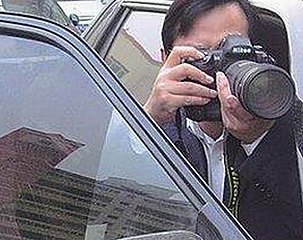 娱乐圈大瓜全程解读：从幕后秘闻到当红明星爆料，免费吃瓜别错过！